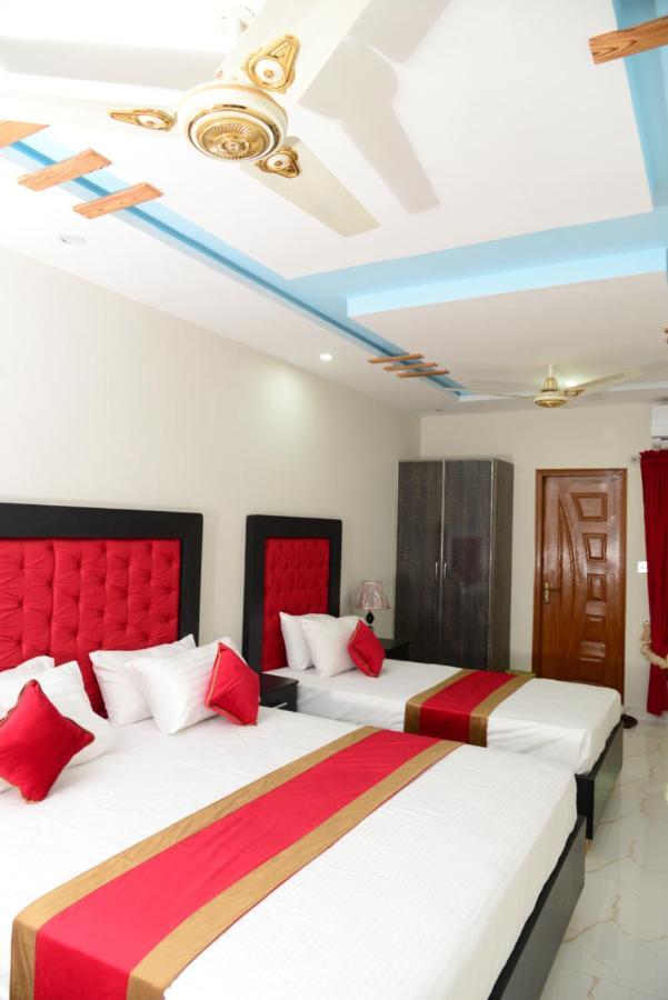 Hotel Deluxe Lahore Ngoại thất bức ảnh
